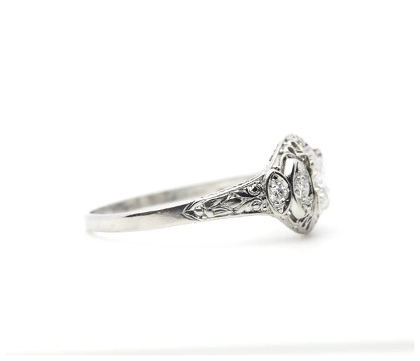 1920’s Art Deco 0.72ctw Platinum Diamond Filigree Engagement Ring