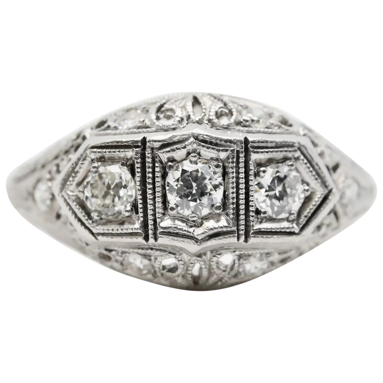 Art deco three stone diamond ring shop