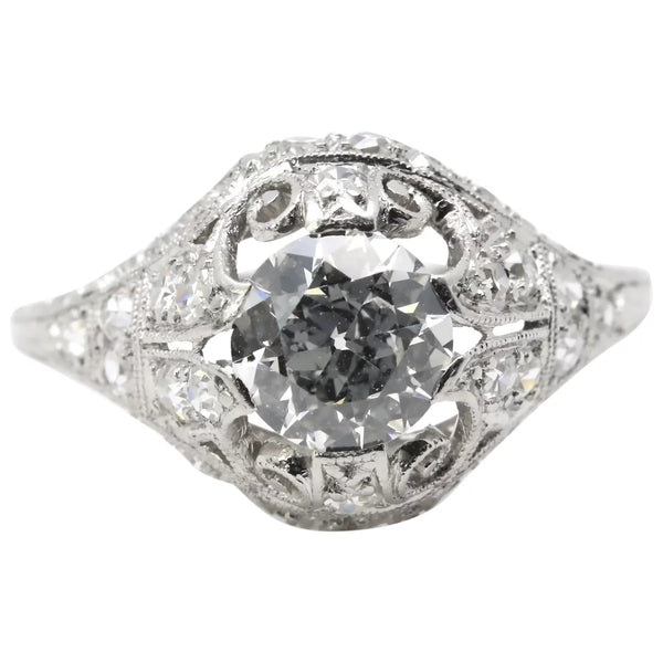 Edwardian 1.41ctw Diamond Engagement Ring in Platinum