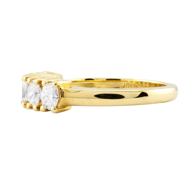 Oval Cut 1.00ctw Five Stone Diamond Band Ring in 18K Yellow Gold