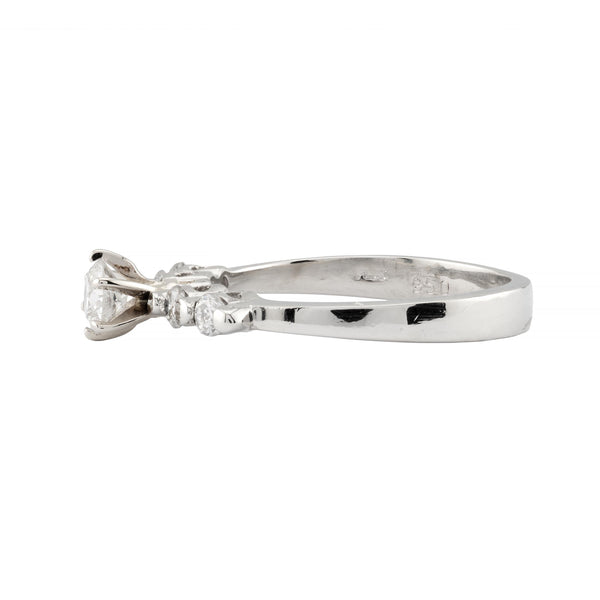 Vintage 0.64ctw Diamond Engagement Ring in Platinum