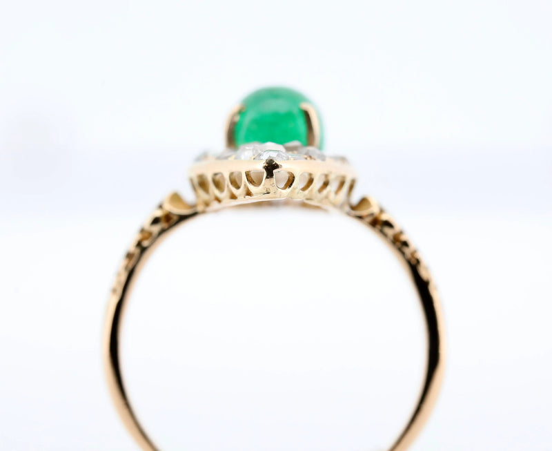 Victorian 3.08ctw Cabochon Emerald & Diamond Ring in 18K Yellow Gold