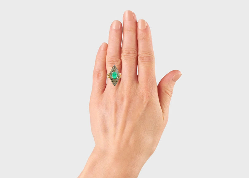 Victorian 3.08ctw Cabochon Emerald & Diamond Ring in 18K Yellow Gold