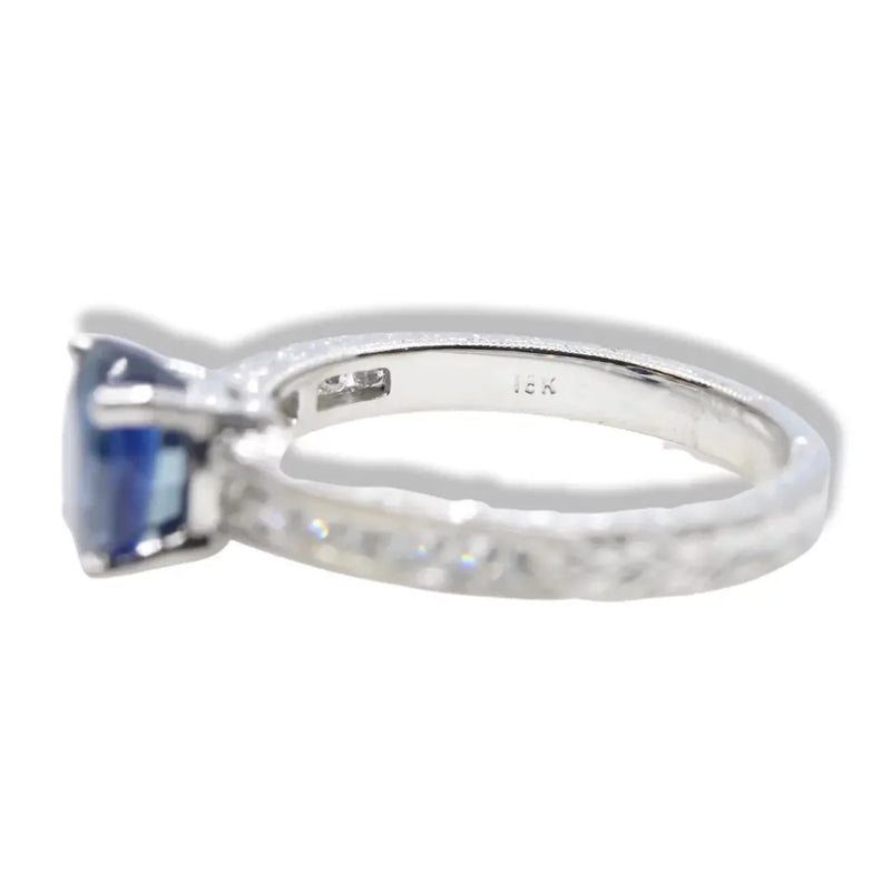 Contemporary 1.65ct Sapphire & Diamond Hand Engraved Ring